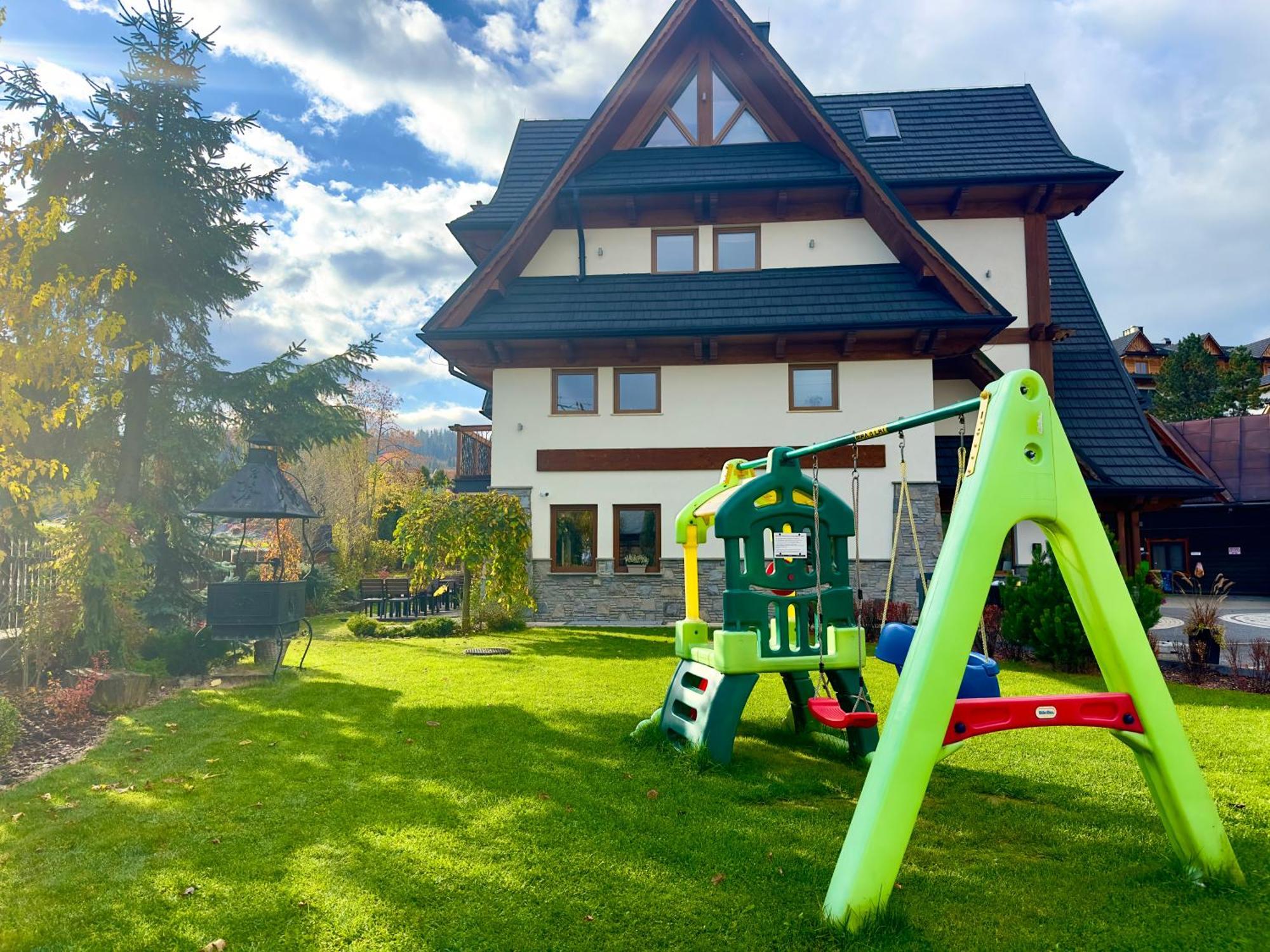 Novobilski - Pod Wyciagiem Bania I Kotelnica, Obok Termy Bania Białka Tatrzańska Extérieur photo